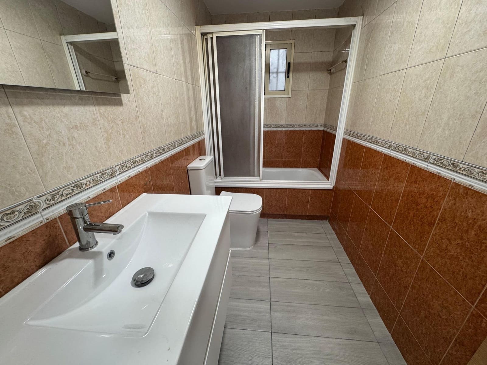 2 soverom Leilighet til salgs i Torrevieja - € 139 900 (Ref: 10147293)