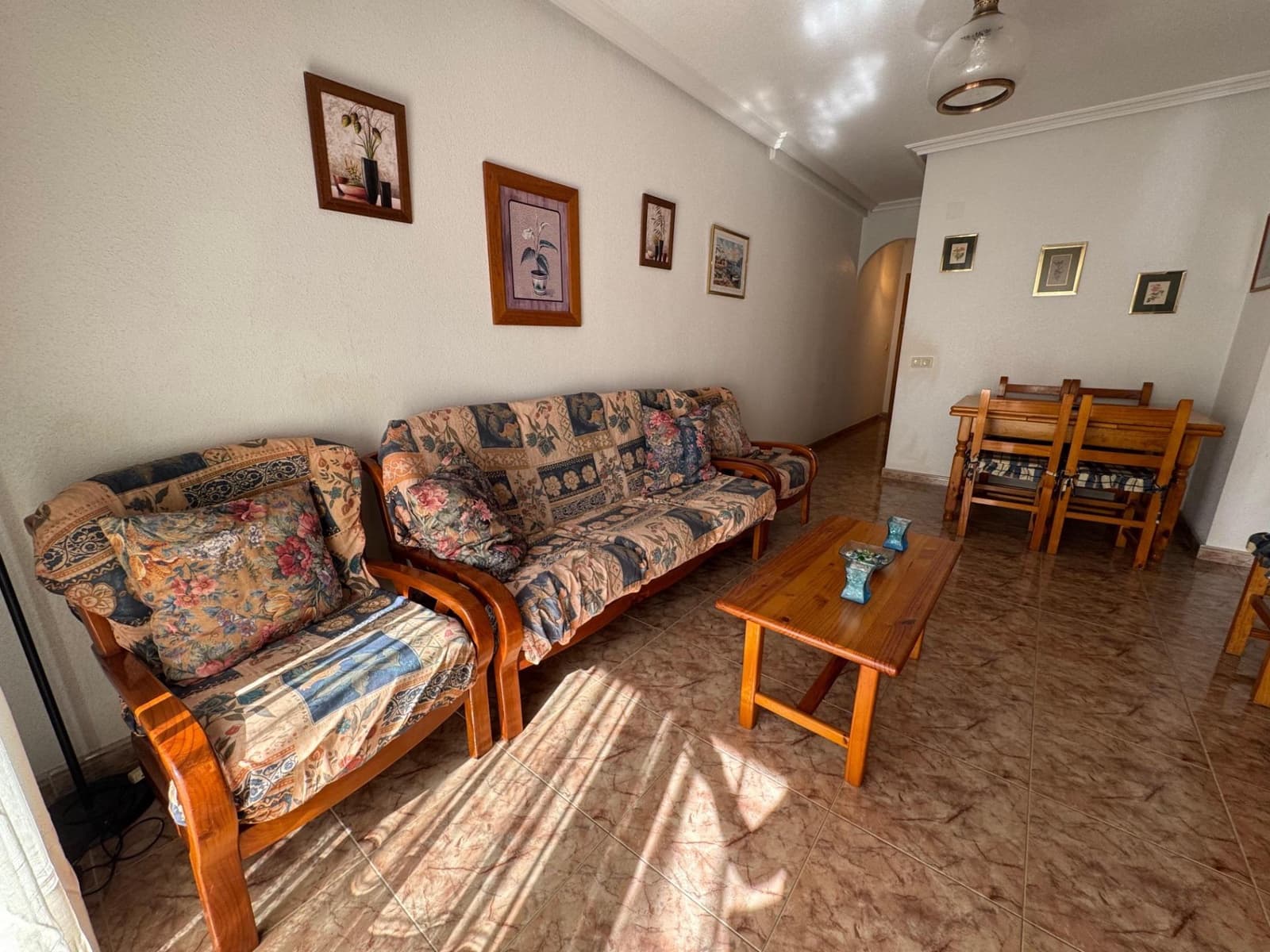 Apartamento de 2 habitaciones en Torrevieja en venta - 139.900 € (Ref: 10168644)