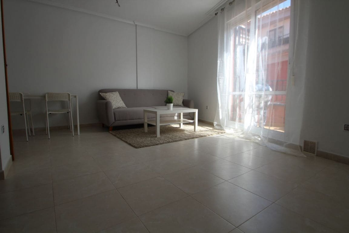 3 slaapkamer Rijtjeshuis te koop in Aguas Nuevas met zwembad - € 189.000 (Ref: 3381007)