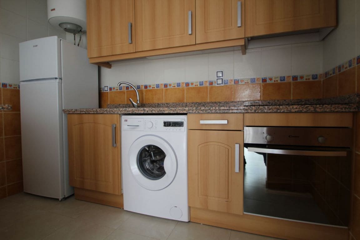 3 slaapkamer Rijtjeshuis te koop in Aguas Nuevas met zwembad - € 189.000 (Ref: 3381007)