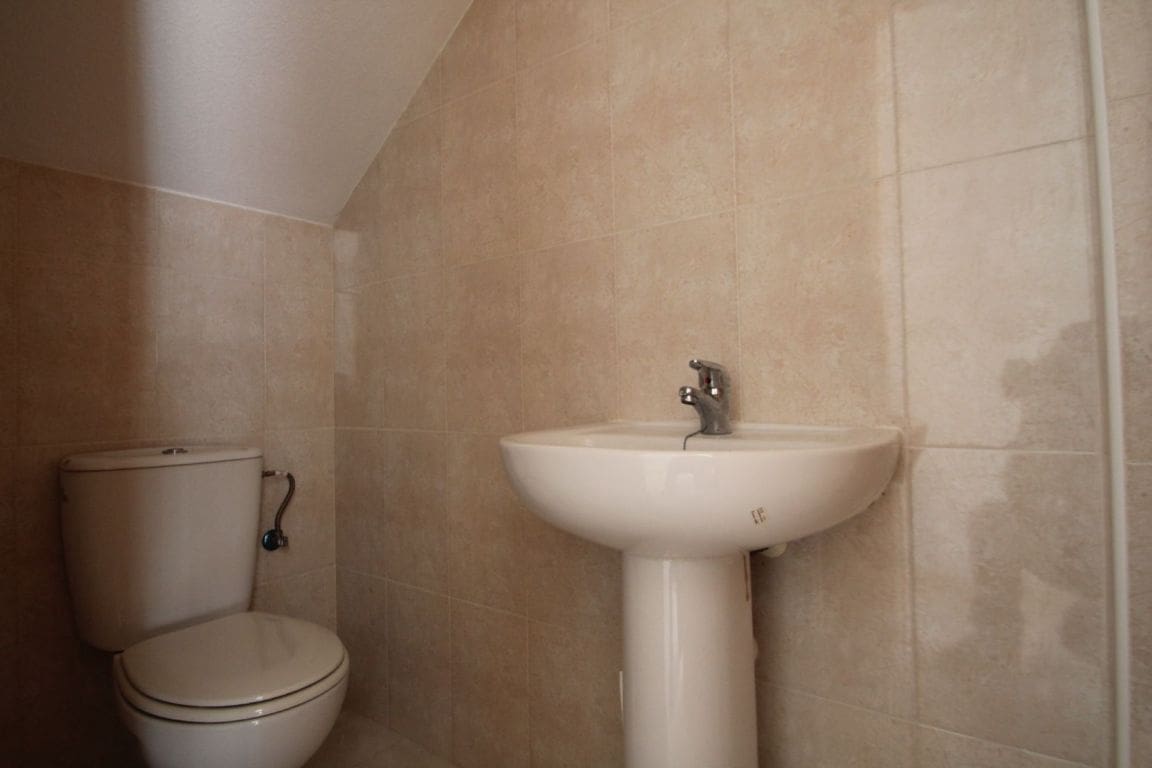 3 slaapkamer Rijtjeshuis te koop in Aguas Nuevas met zwembad - € 189.000 (Ref: 3381007)