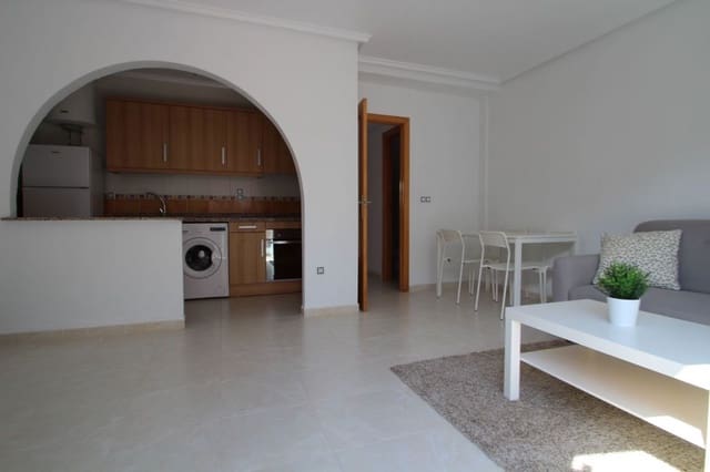 3 soverom Rekkehus til salgs i Aguas Nuevas, Torrevieja med svømmebasseng - € 189 000 (Ref: 3381007)