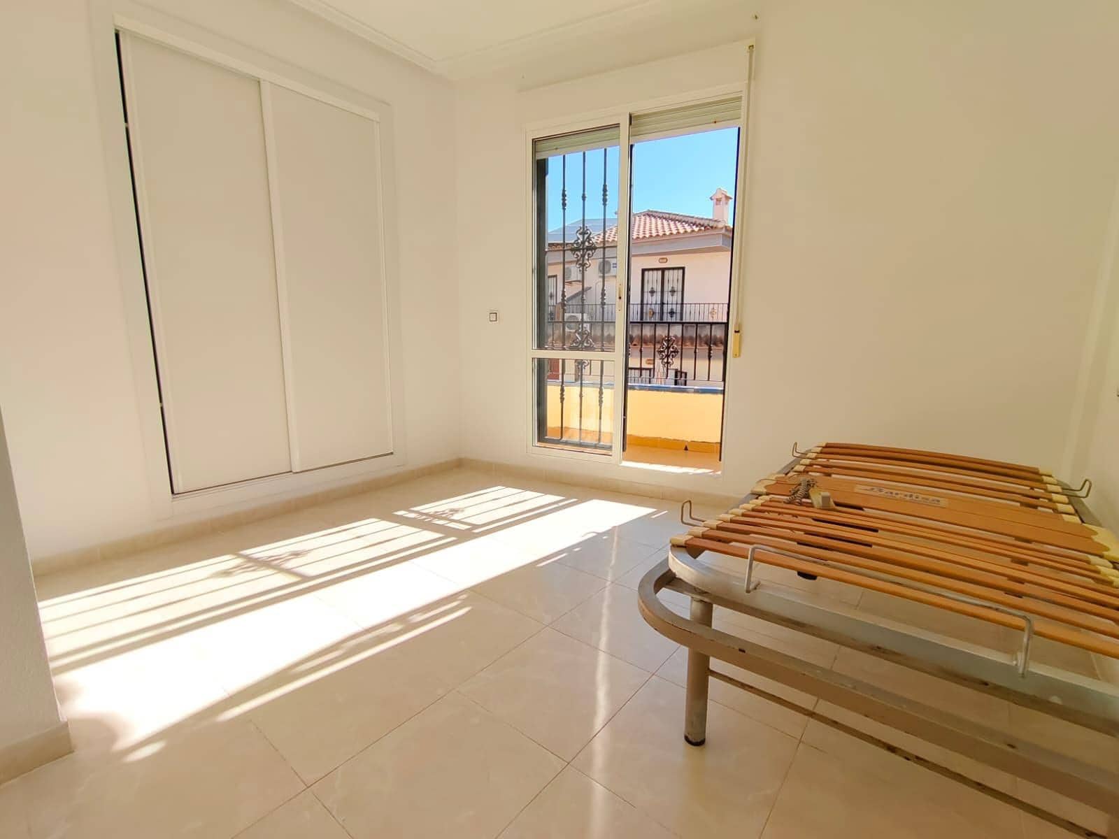 Adosado de 3 habitaciones en Aguas Nuevas en venta con piscina - 189.000 € (Ref: 3381007)