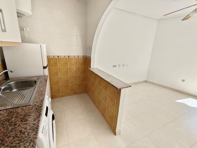 3 slaapkamer Rijtjeshuis te koop in Aguas Nuevas, Torrevieja met zwembad - € 189.000 (Ref: 3381007)