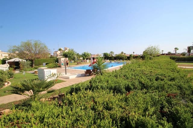 2 soverom Villa til salgs i El Chaparral - La Siesta - La Torreta, Torrevieja med svømmebasseng - € 228 000 (Ref: 3519652)