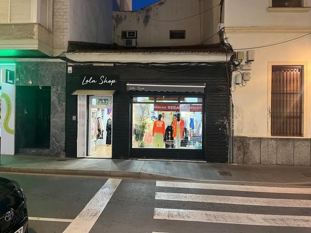 1 quarto Comercial para venda em Centro - Muelle Pesquero, Torrevieja - 219 000 € (Ref: 6329659)