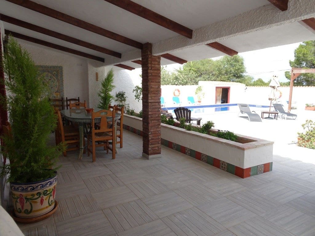 9 soveværelse Villa til salg i Orihuela Costa med swimmingpool - € 690.000 (Ref: 6602028)