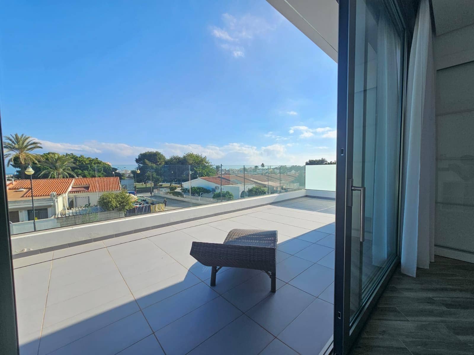 3 soverom Villa til salgs i Torrevieja med svømmebasseng garasje - € 690 000 (Ref: 6892810)