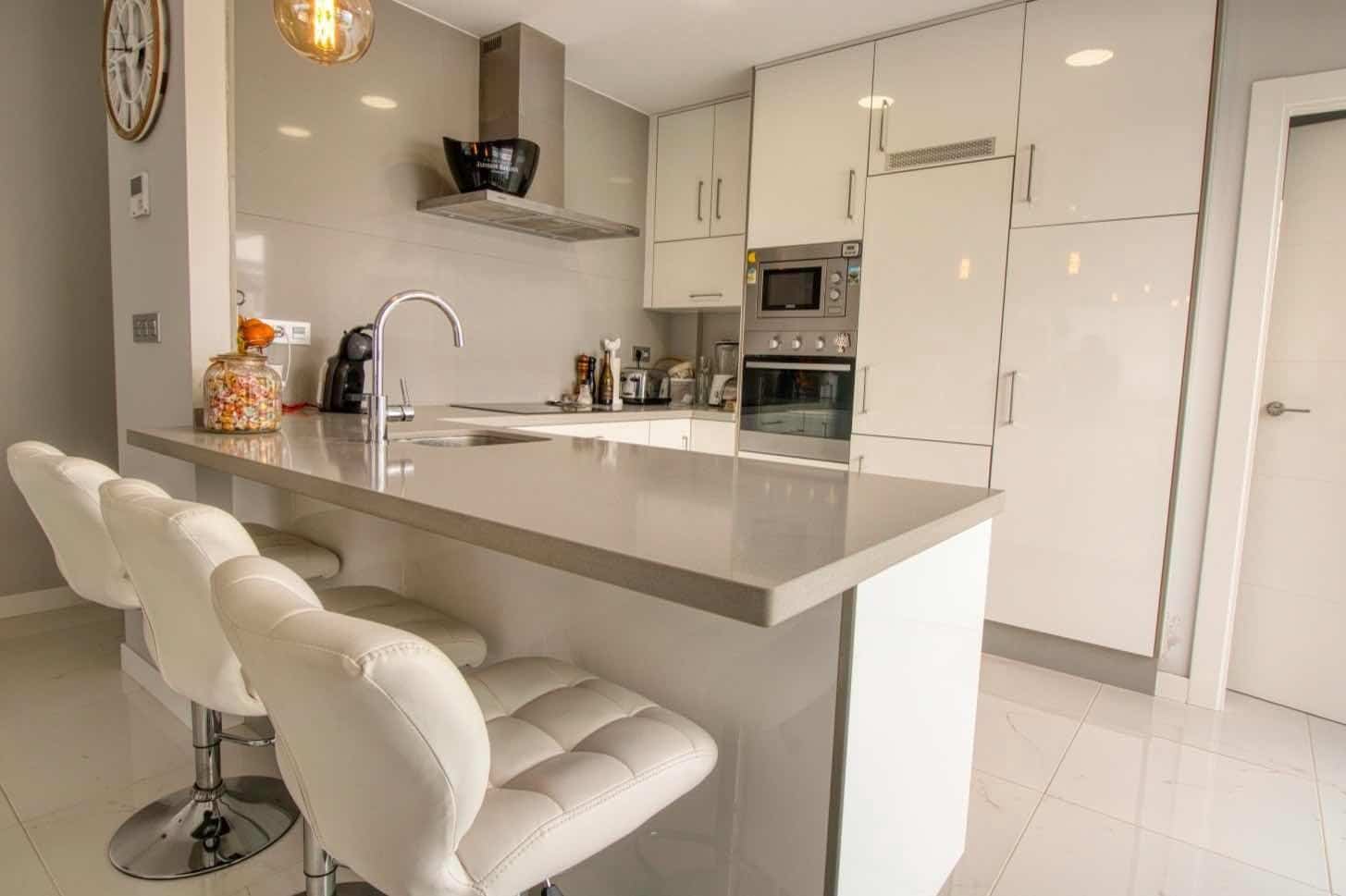 3 Zimmer Villa zu verkaufen in Orihuela Costa mit Pool - 399.950 € (Ref: 7455386)