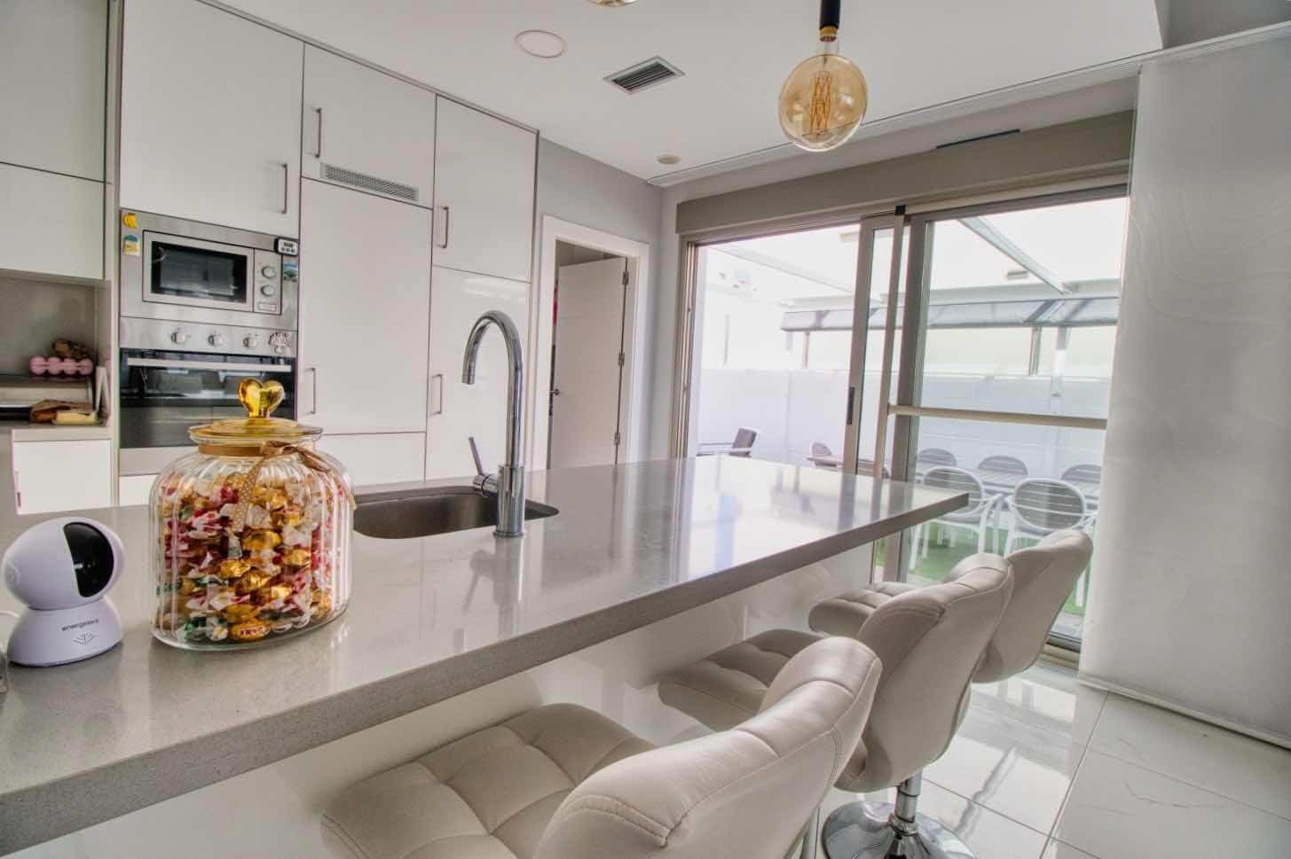 3 Zimmer Villa zu verkaufen in Orihuela Costa mit Pool - 399.950 € (Ref: 7455386)