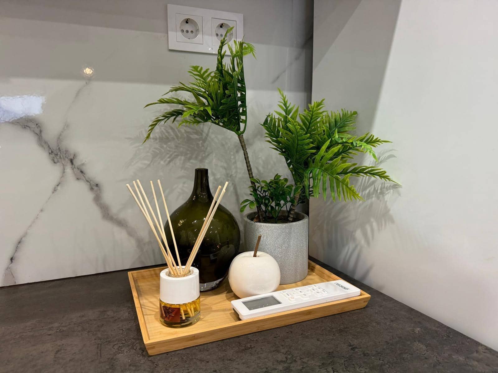 4 bedroom Apartment for sale in Torrevieja with garage - € 239,000 (Ref: 8641096)