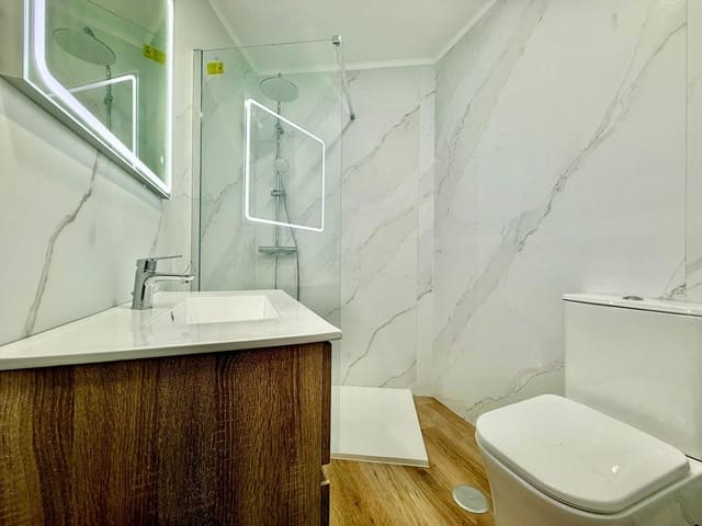 2 soverom Leilighet til salgs i Torrevieja - € 159 000 (Ref: 9003302)