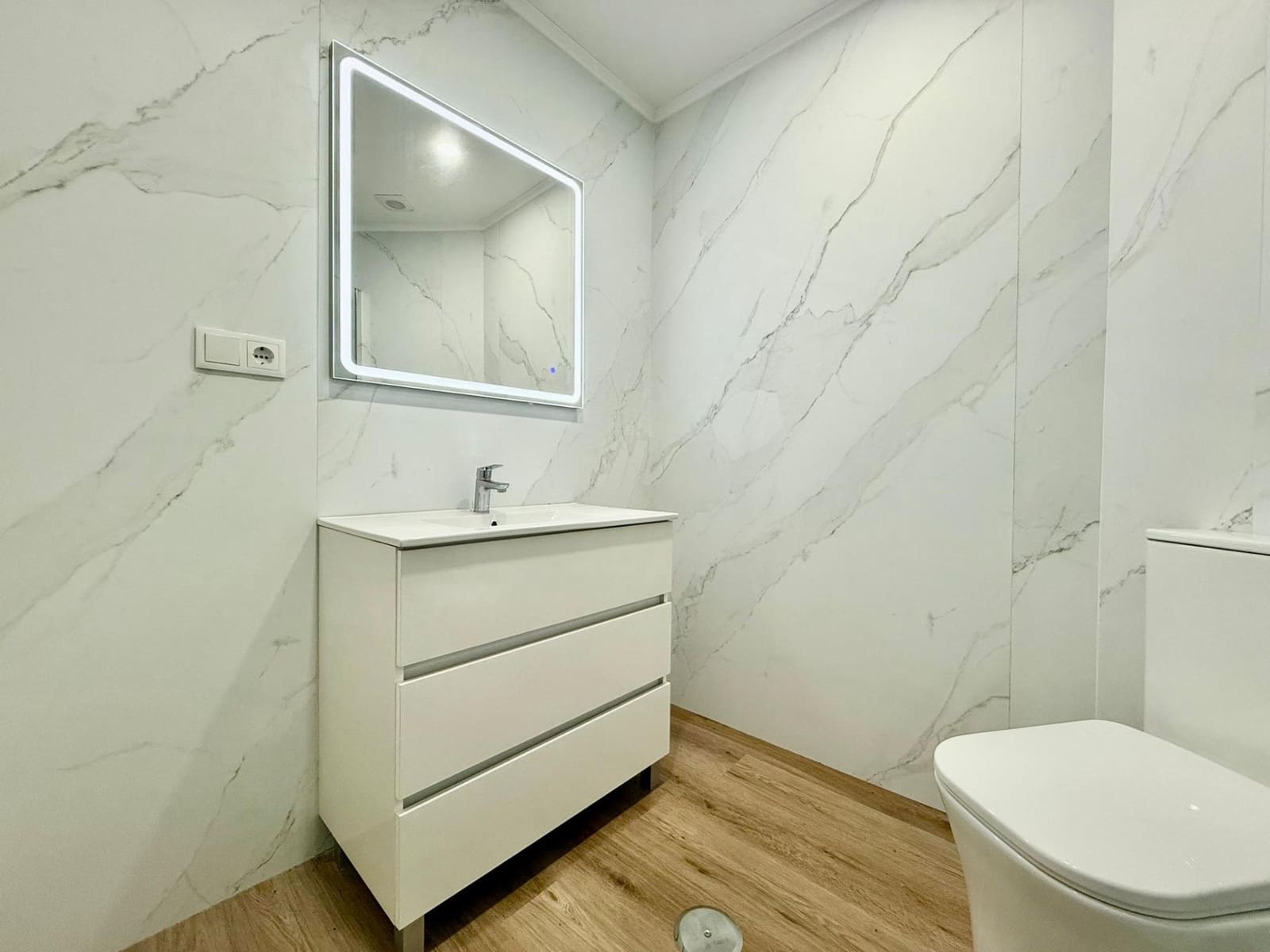 2 soverom Leilighet til salgs i Torrevieja - € 159 000 (Ref: 9014439)