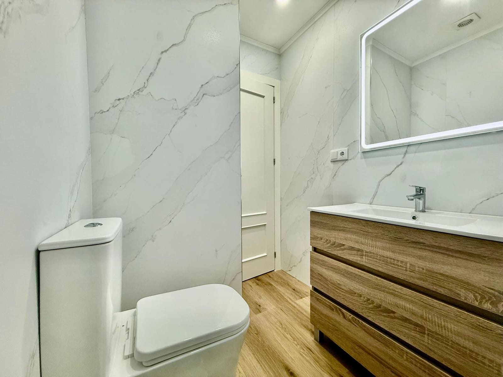 2 soverom Leilighet til salgs i Torrevieja - € 159 000 (Ref: 9014439)