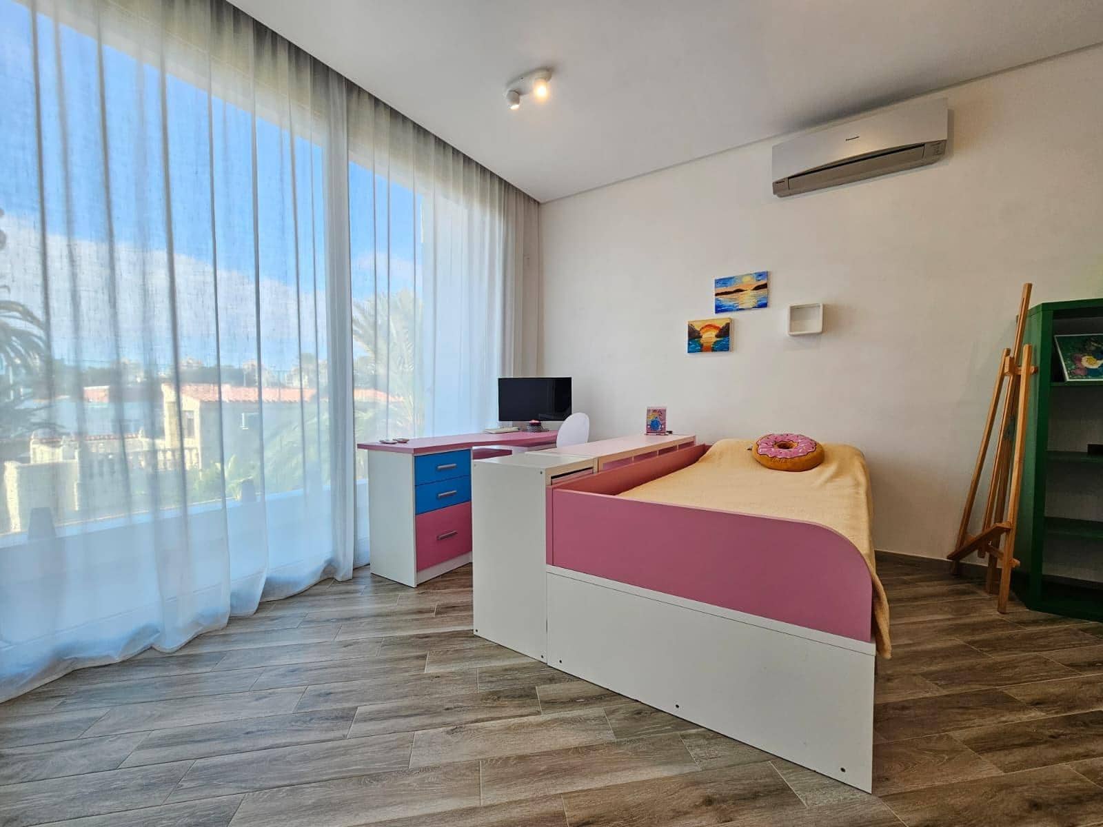 3 slaapkamer Villa te koop in Torrevieja met zwembad garage - € 690.000 (Ref: 9017213)