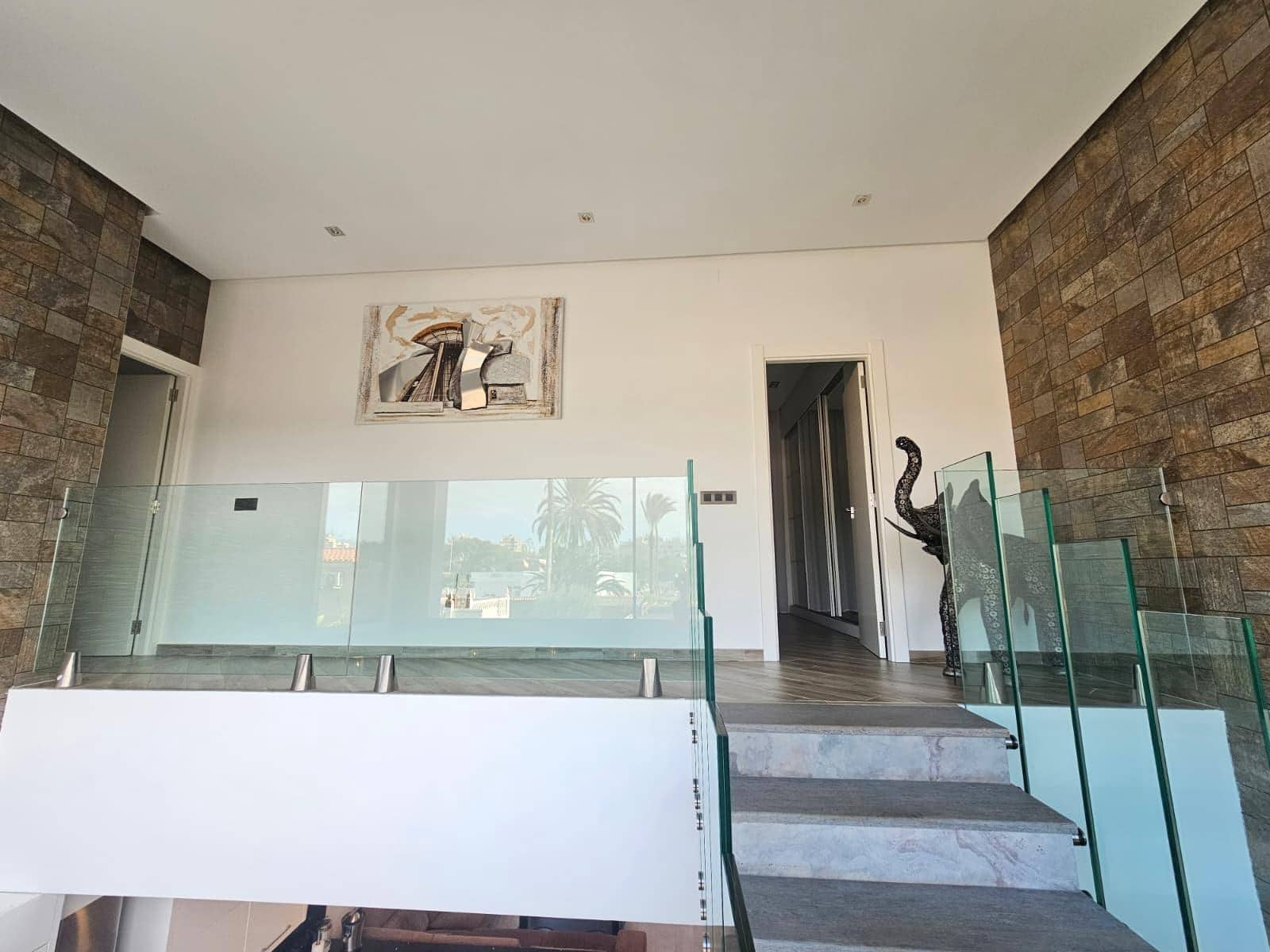 3 slaapkamer Villa te koop in Torrevieja met zwembad garage - € 690.000 (Ref: 9017213)