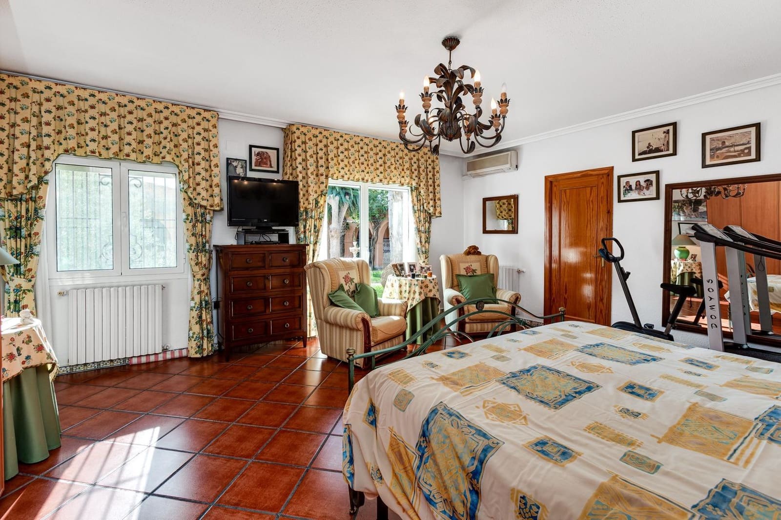 4 soverom Villa til salgs i San Luis med svømmebasseng - € 850 000 (Ref: 9171634)