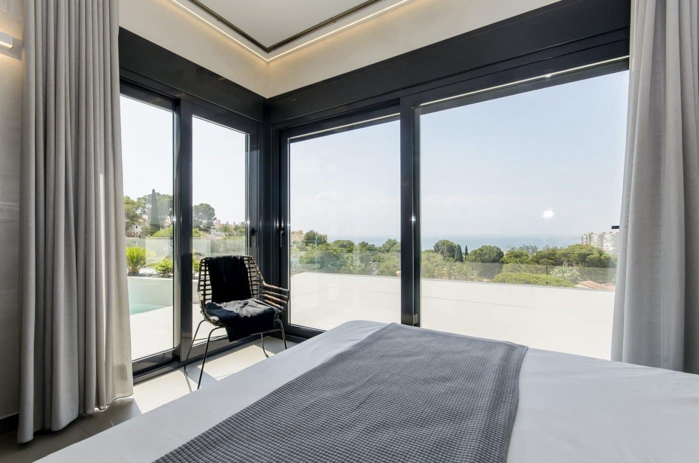 3 sovrum Villa till salu i Campoamor med pool - 1 195 000 € (Ref: 9174647)