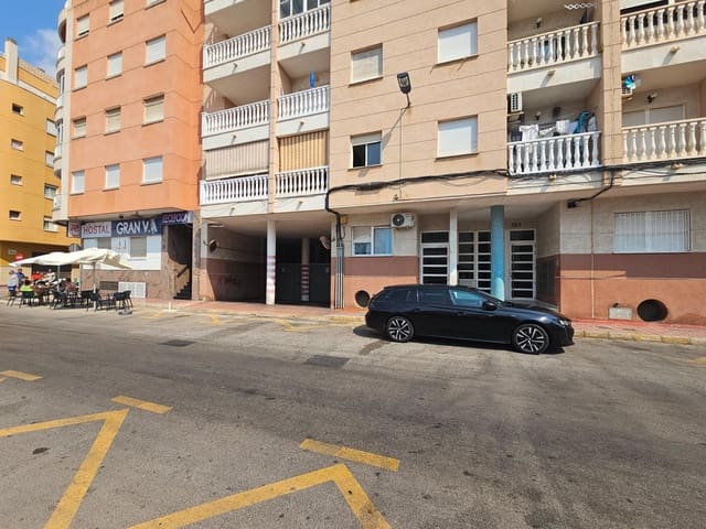 Garaje en Antonio Machado, Torrevieja en venta - 28.000 € (Ref: 9191262)