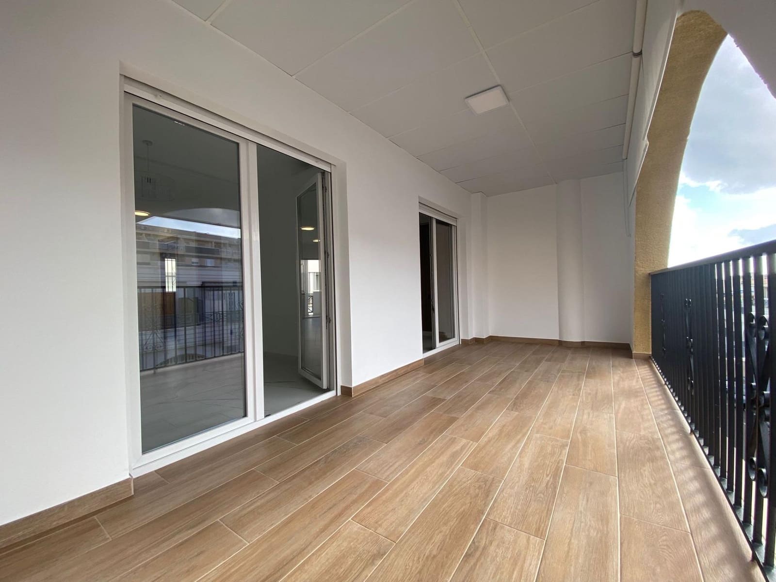 2 soveværelse Penthouse til salg i Torrevieja - € 165.000 (Ref: 9236677)