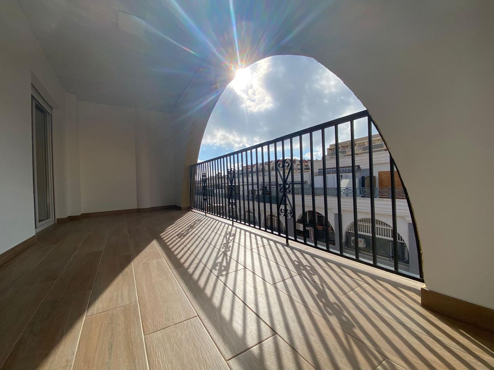 2 soveværelse Penthouse til salg i Torrevieja - € 165.000 (Ref: 9236677)