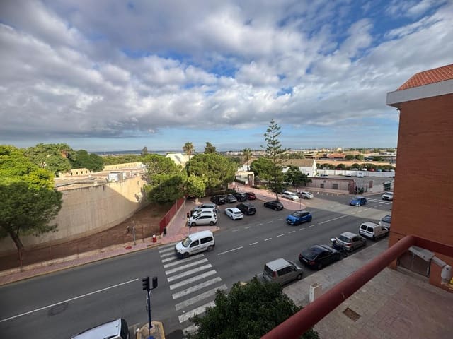 3 bedroom Apartment for sale in Playa del Acequión, Torrevieja - € 129,000 (Ref: 9282366)