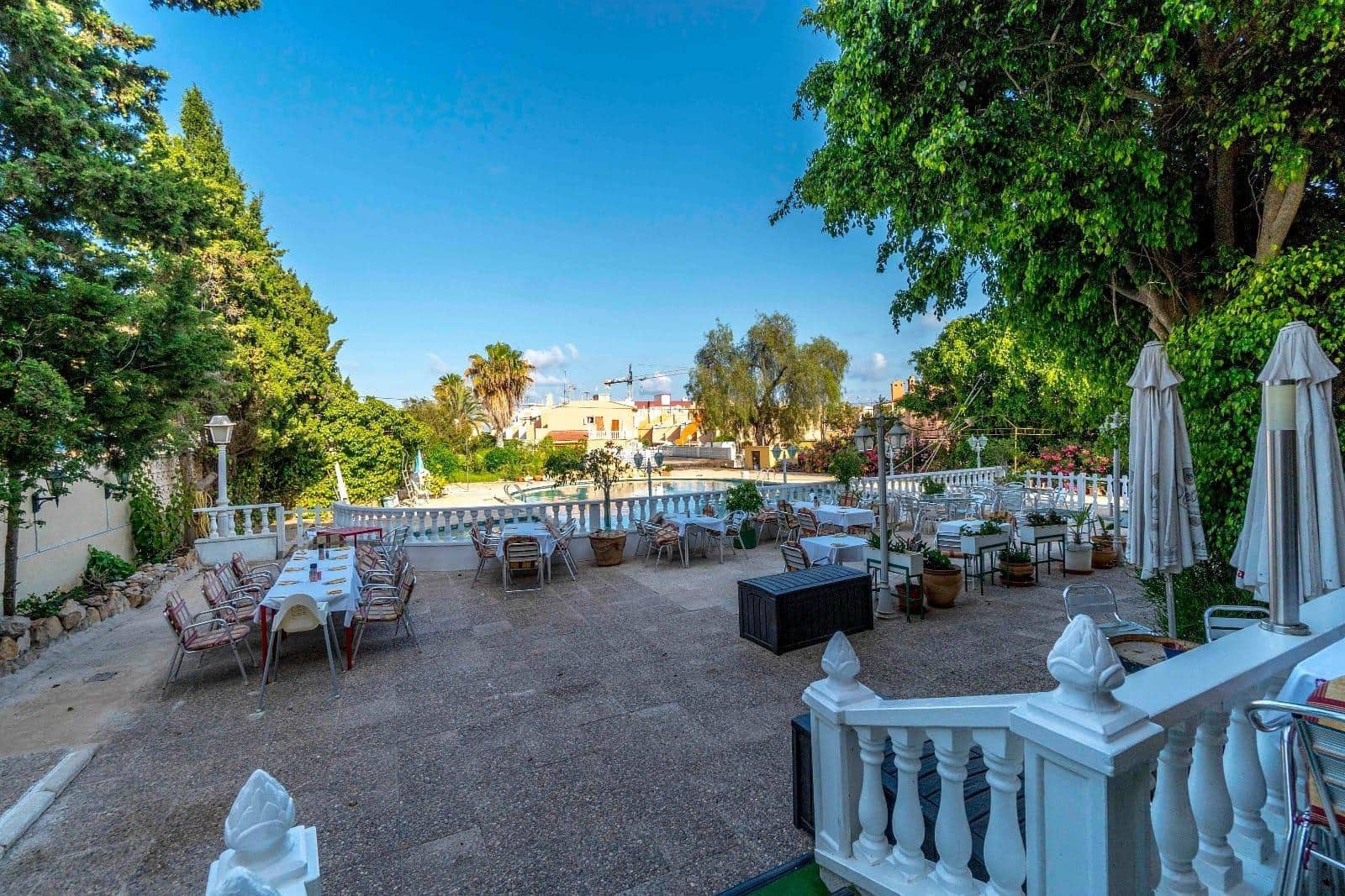 Bedrift til salgs i Torrevieja - € 835 000 (Ref: 9317988)