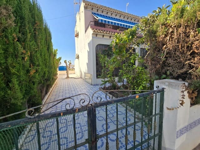 Bungalow de 2 habitaciones en Aguas Nuevas, Torrevieja en venta - 159.000 € (Ref: 9322605)