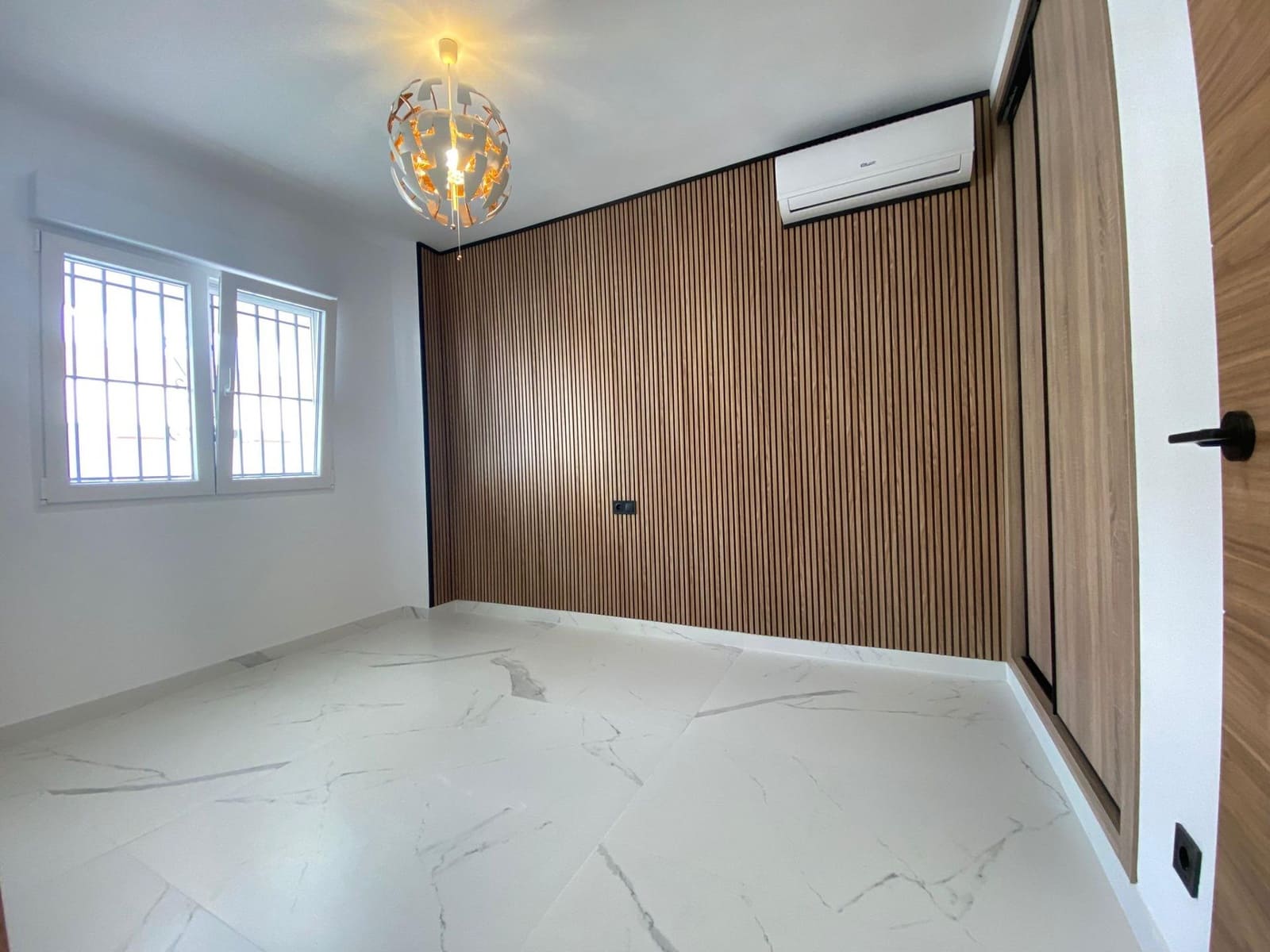 2 sovrum Takvåning till salu i Torrevieja - 165 000 € (Ref: 9326622)