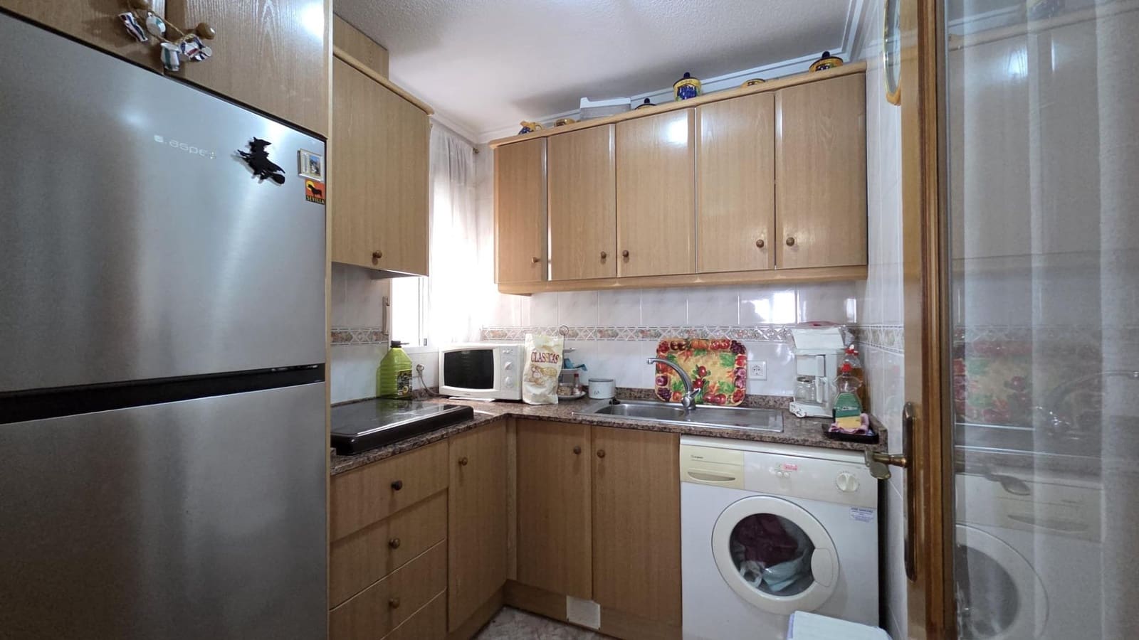 2 bedroom Apartment for sale in Torrevieja - € 126,000 (Ref: 9349394)