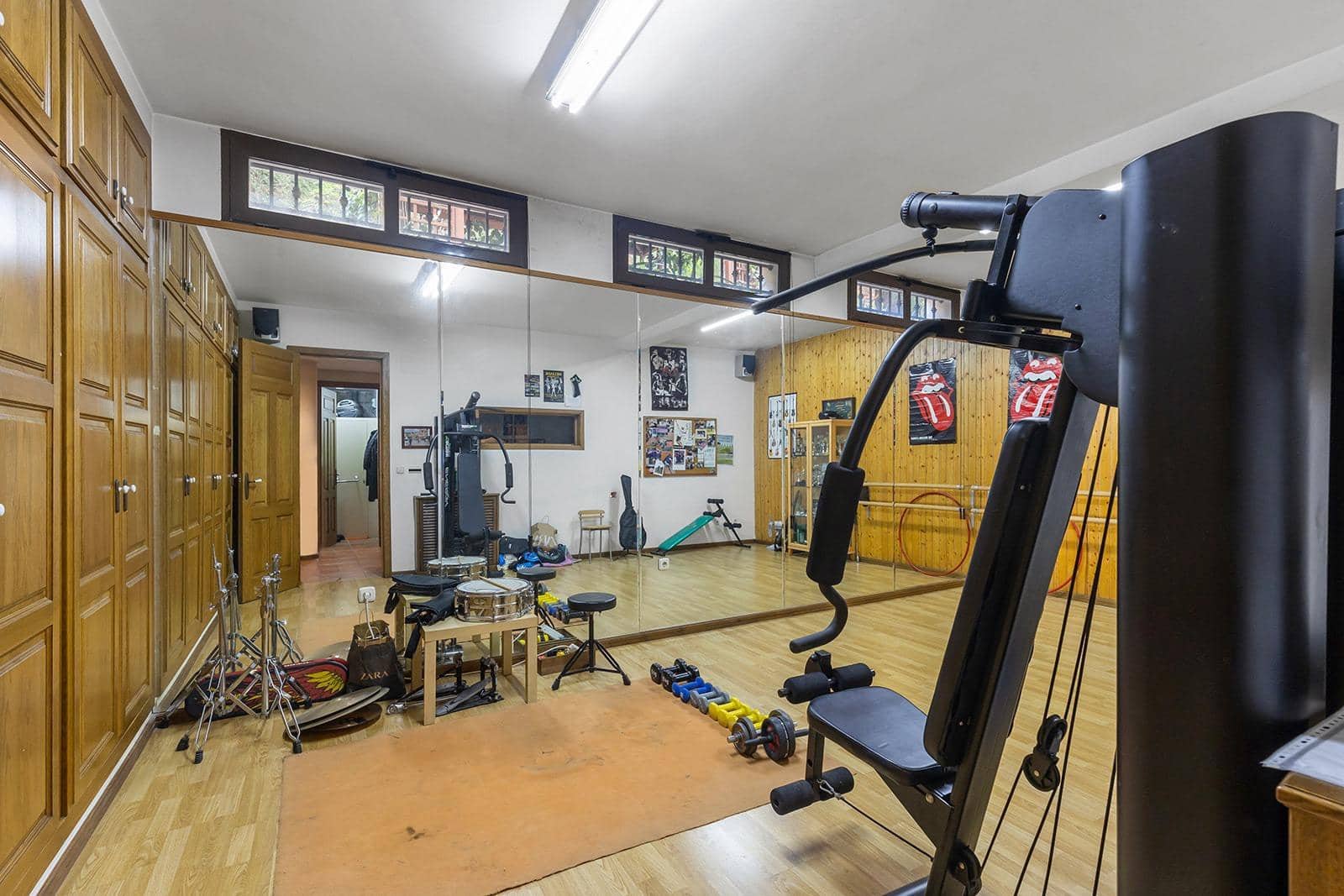 6 soveværelse Villa til salg i La Veleta med swimmingpool garage - € 2.490.000 (Ref: 9349396)