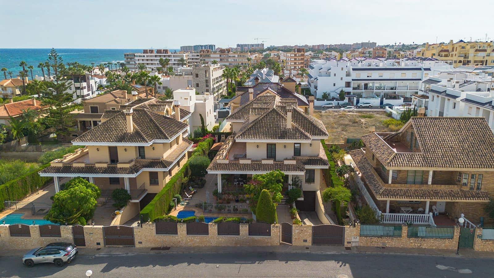 6 soveværelse Villa til salg i La Veleta med swimmingpool garage - € 2.490.000 (Ref: 9349396)