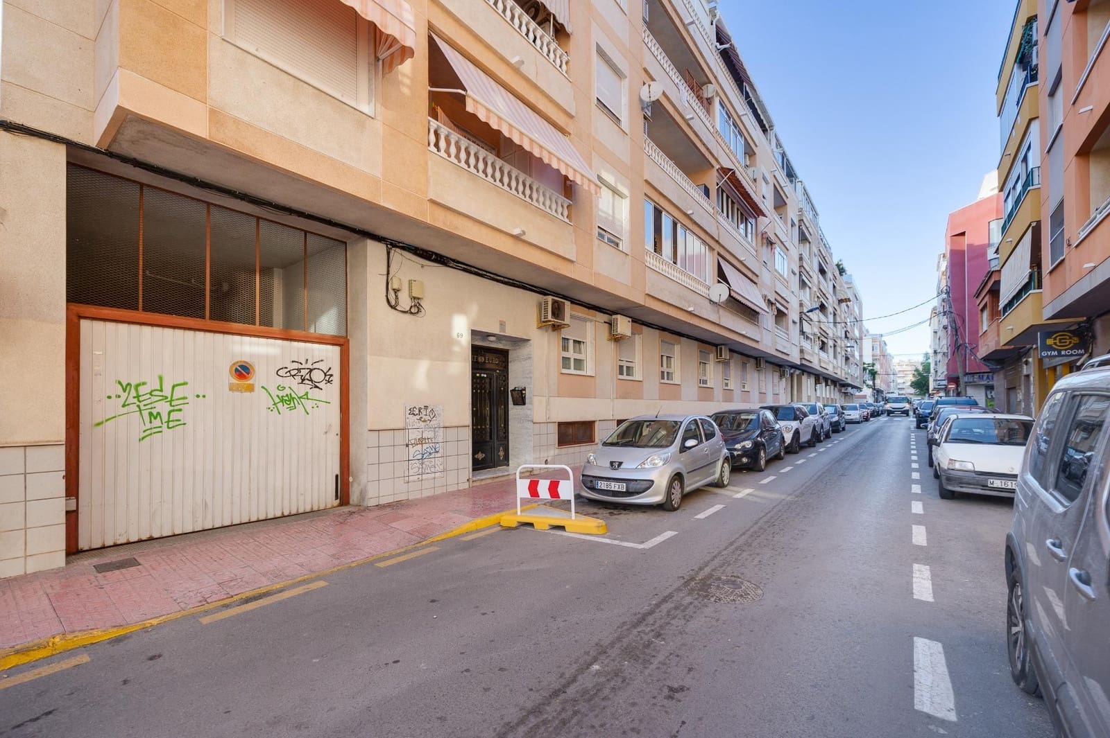 4 sovrum Lägenhet till salu i Torrevieja med garage - 199 900 € (Ref: 9401363)