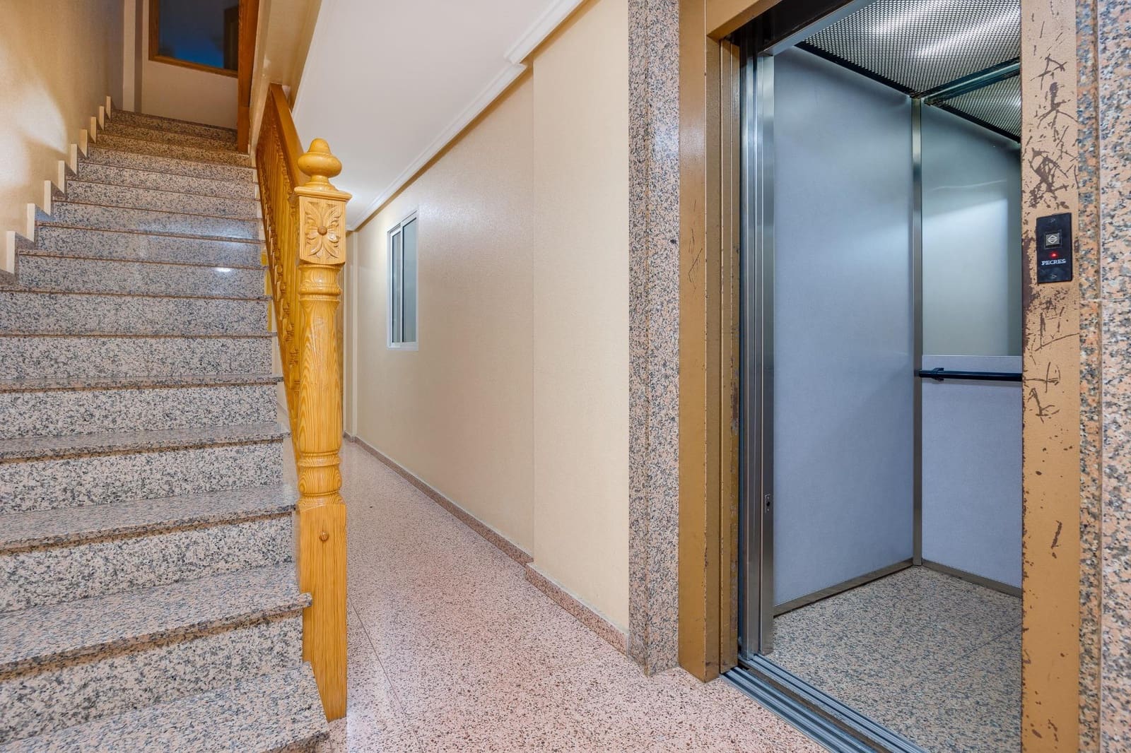 4 soverom Leilighet til salgs i Torrevieja med garasje - € 199 900 (Ref: 9406609)