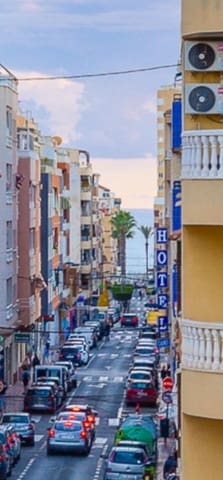 4 quarto Apartamento para venda em Antonio Machado, Torrevieja com garagem - 194 500 € (Ref: 9406609)