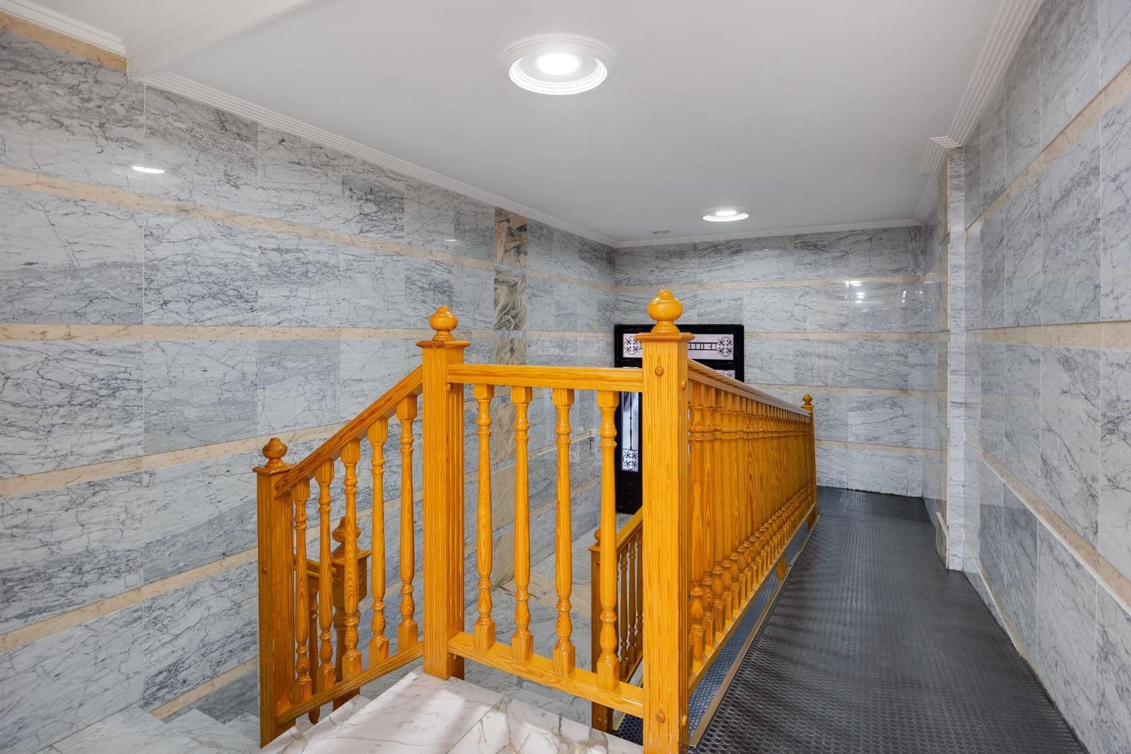 4 Zimmer Apartment zu verkaufen in Torrevieja mit Garage - 194.500 € (Ref: 9406609)