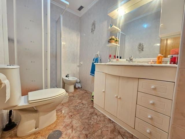 2 soverom Leilighet til salgs i Centro, Torrevieja - € 126 000 (Ref: 9413967)