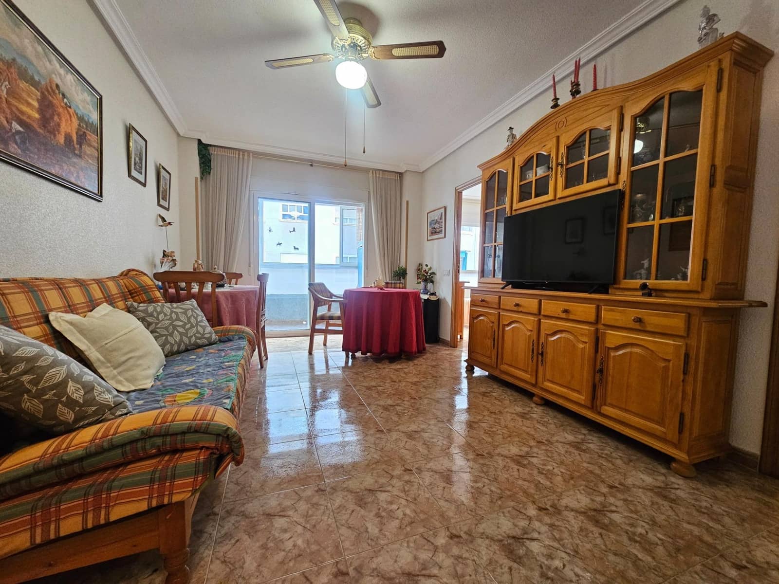 2 bedroom Apartment for sale in Torrevieja - € 126,000 (Ref: 9413967)
