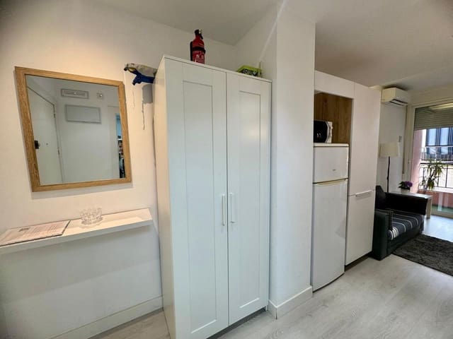 Studio for sale in Nueva Torrevieja, Torrevieja with pool - € 114,900 (Ref: 9427415)