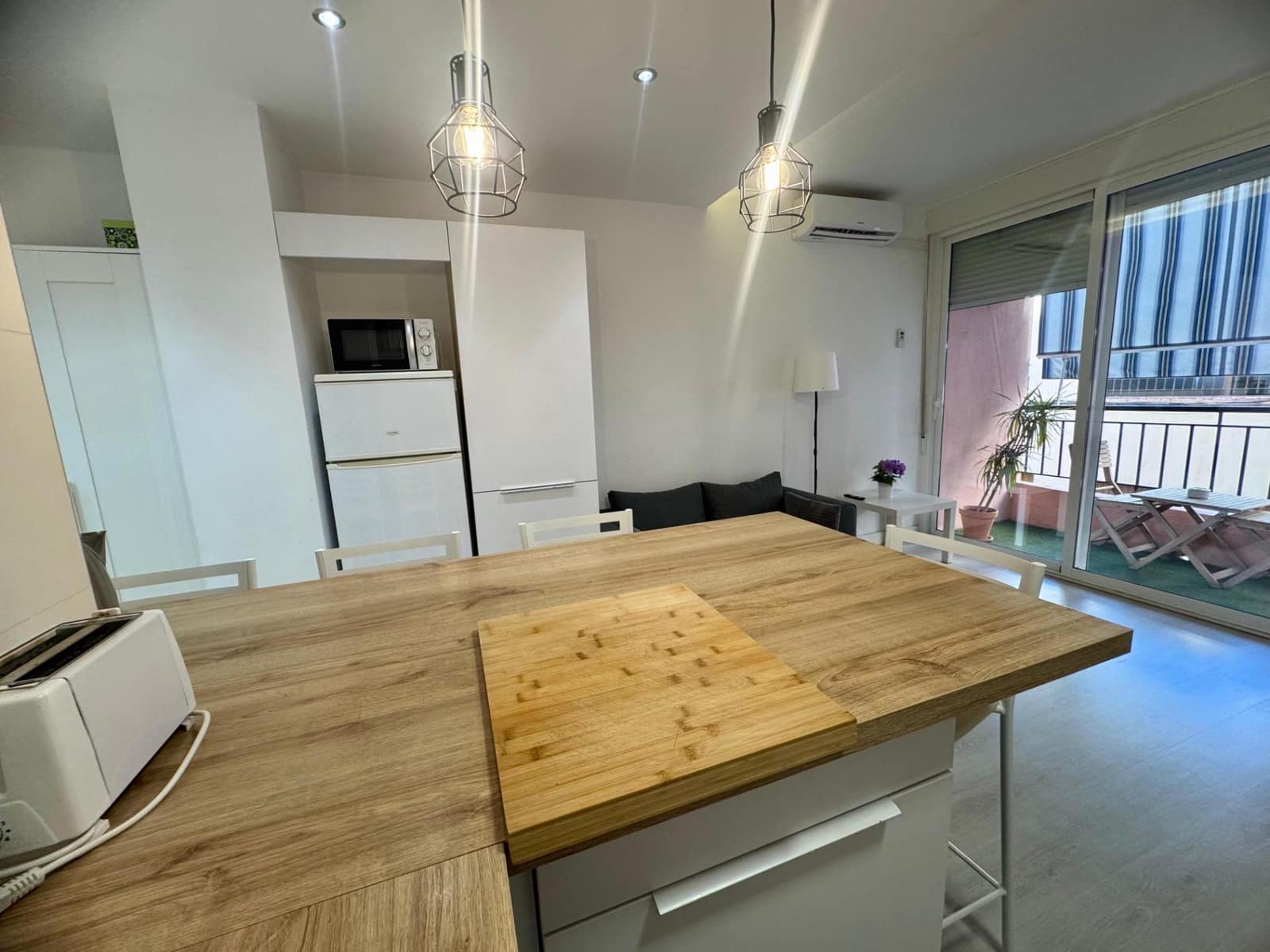 Yksiö myytävänä paikassa Torrevieja mukana uima-altaan - 114 900 € (Ref: 9427415)