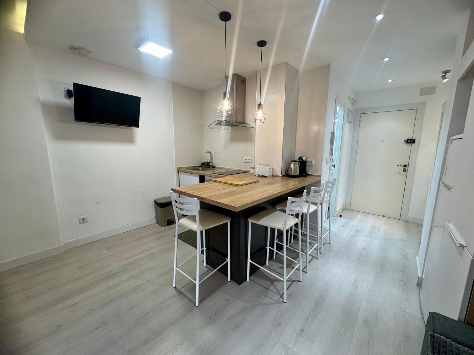 Yksiö myytävänä paikassa Torrevieja mukana uima-altaan - 114 900 € (Ref: 9427415)