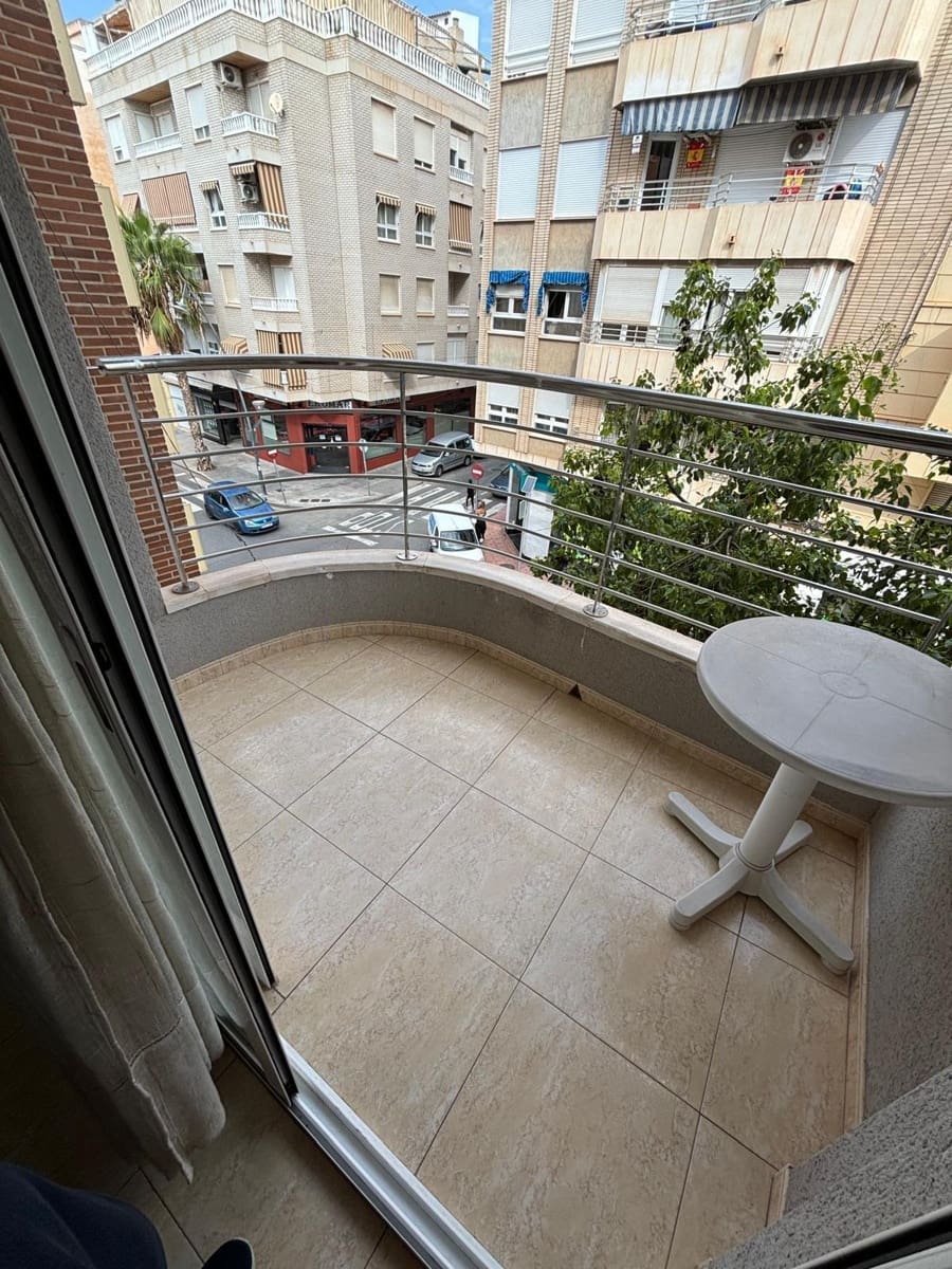 3 chambre Appartement à vendre à Torrevieja avec garage - 175 000 € (Ref: 9431008)
