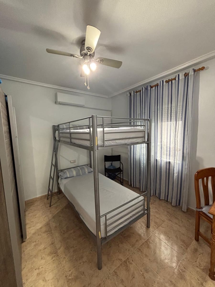 3 soverom Leilighet til salgs i Torrevieja - € 250 000 (Ref: 9431009)