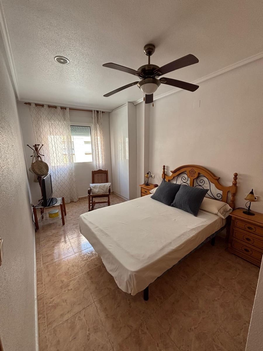 3 soverom Leilighet til salgs i Torrevieja - € 250 000 (Ref: 9431009)