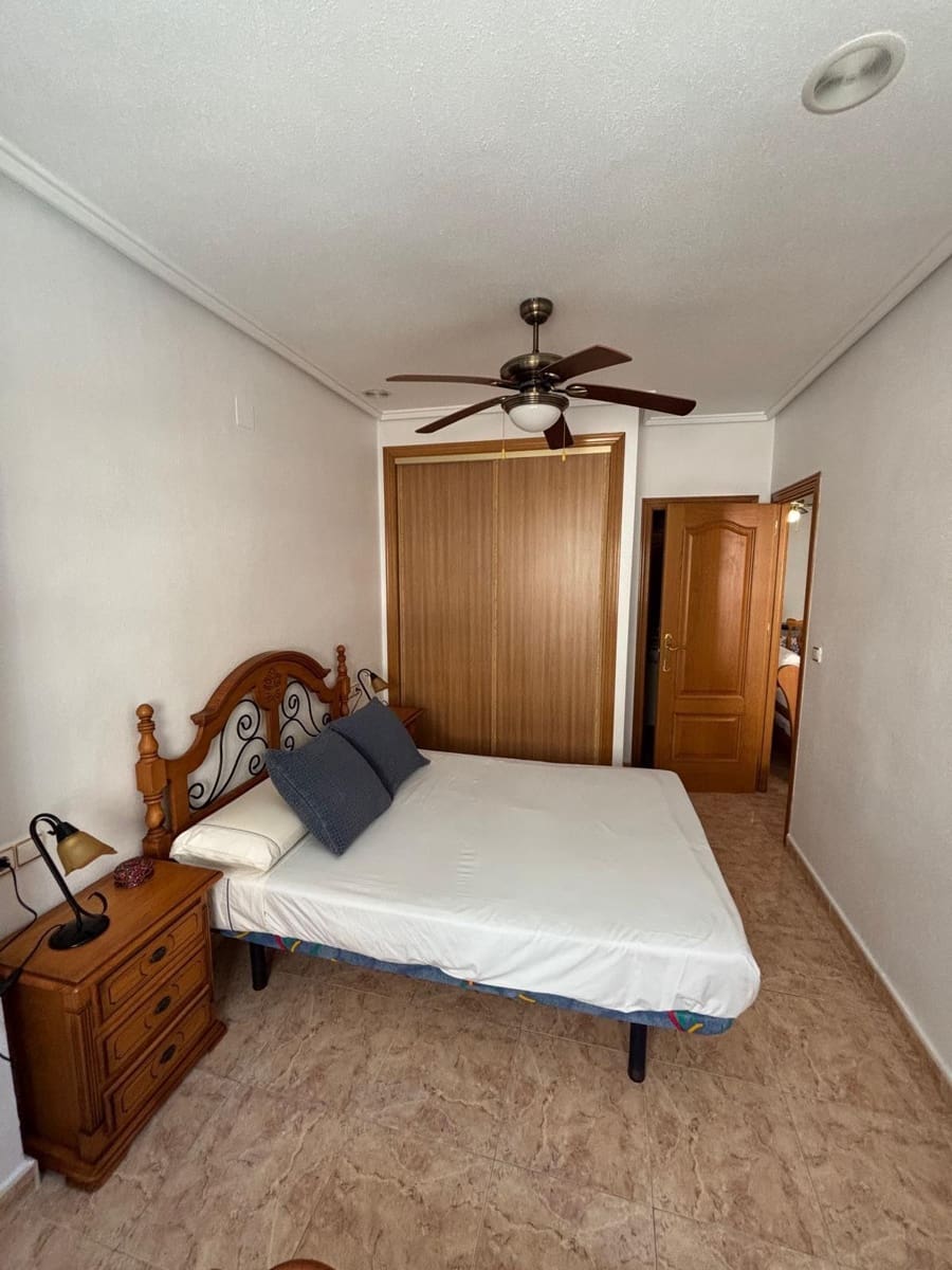 3 soverom Leilighet til salgs i Torrevieja - € 250 000 (Ref: 9431009)