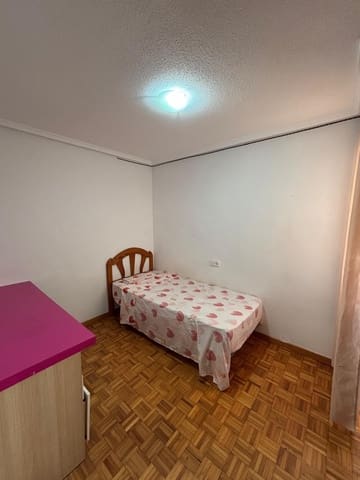 3 soverom Penthouse til salgs i Centro - Muelle Pesquero, Torrevieja - € 150 000 (Ref: 9431010)