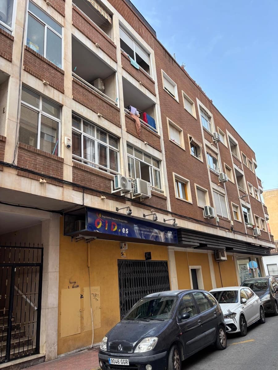 3 makuuhuone Kattohuoneisto myytävänä paikassa Torrevieja - 150 000 € (Ref: 9431010)