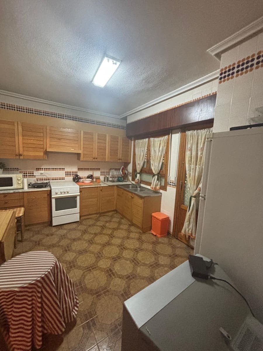 Apartamento de 3 habitaciones en Torrevieja en venta - 170.000 € (Ref: 9435952)