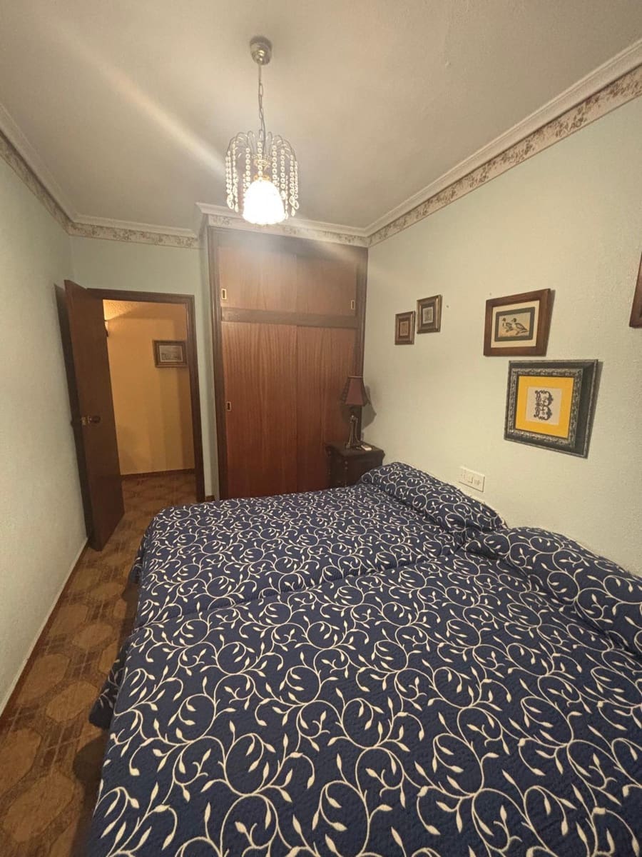 Apartamento de 3 habitaciones en Torrevieja en venta - 170.000 € (Ref: 9435952)