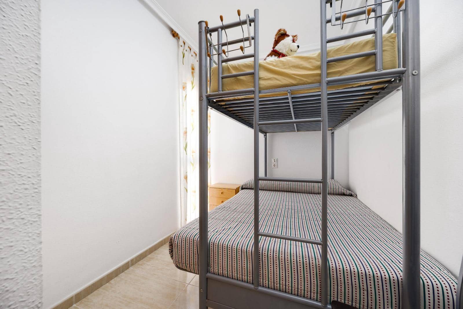 2 sypialnia Penthouse na sprzedaż w Torrevieja - 145 969 € (Ref: 9440218)